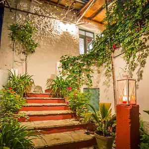  Hostel Stone Albanien