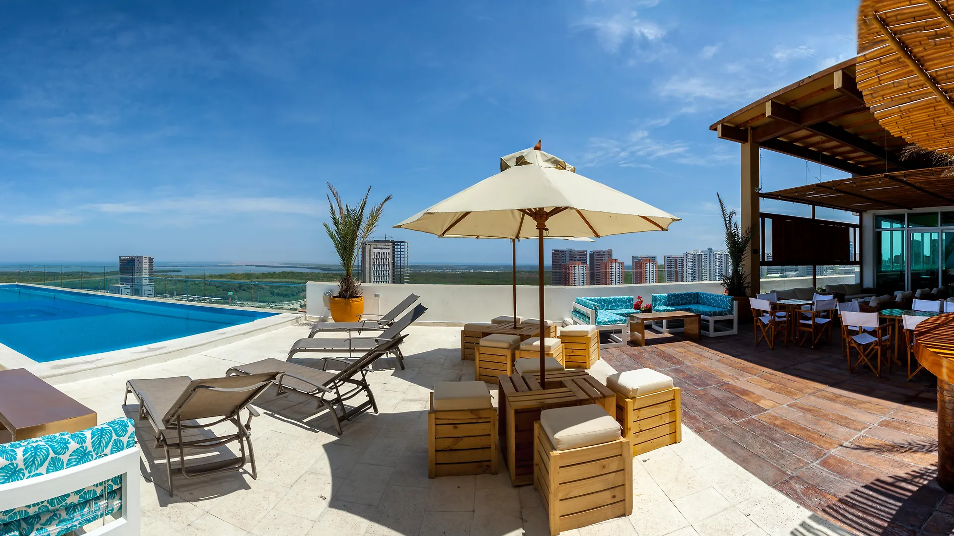 Sky Collection Lifestyle Hotel & Suites Barranquilla