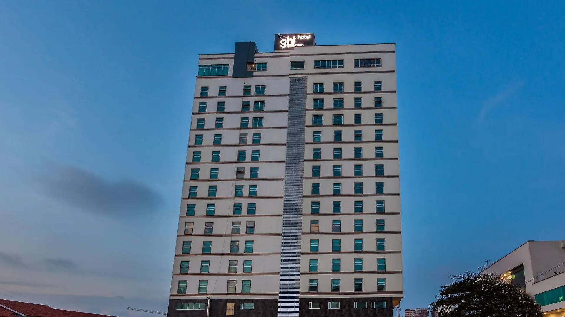 Sky Collection Lifestyle Hotel & Suites Barranquilla 5*, Barranquilla (Atlantico)